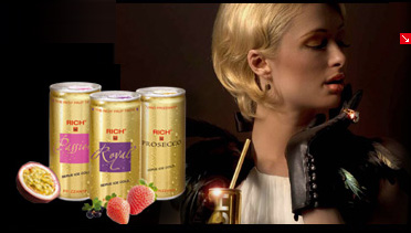 RICH Prosecco - Paris Hilton